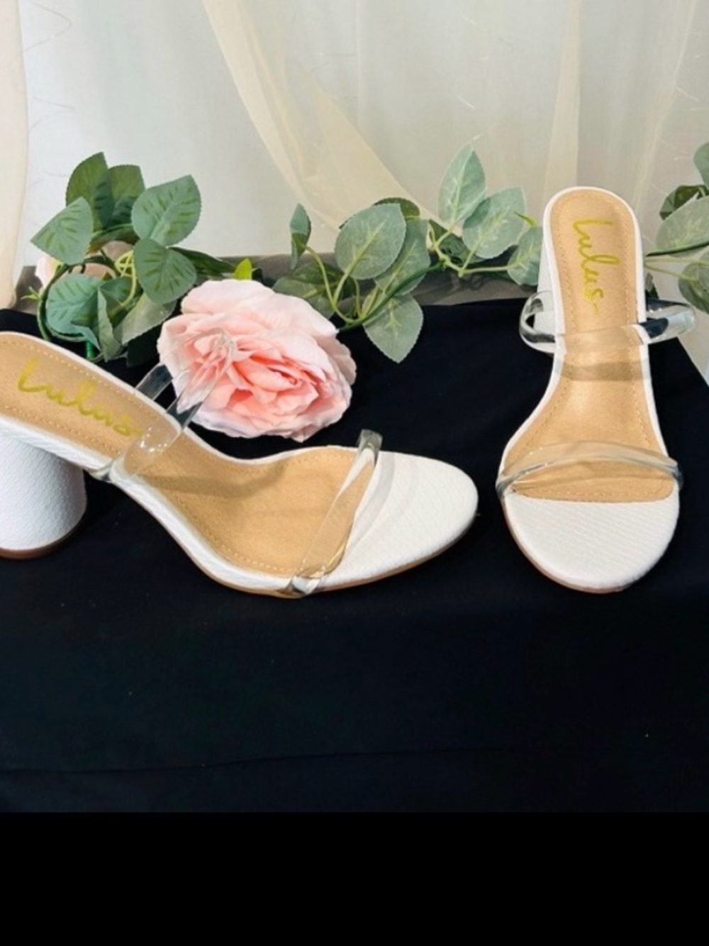 Lulus NWT White Snakeskin Embossed Clear Strap Block Heel Sandals Size 7